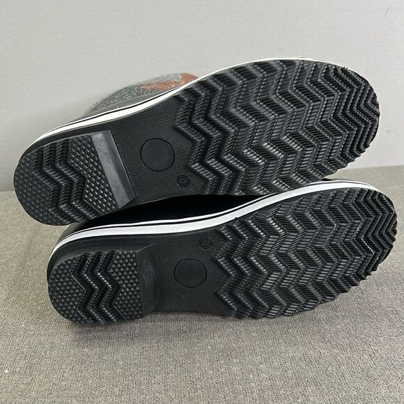 NWOT Winter Boots Gray and Brown Thinsulate Size 8 - Picture 7 of 8